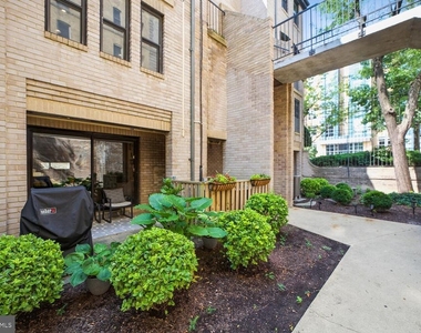 1325 13th Street Nw - Photo Thumbnail 2