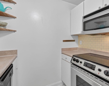 1736 18th Street Nw - Photo Thumbnail 12