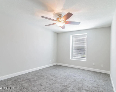 5924 Bartram Village Drive - Photo Thumbnail 15