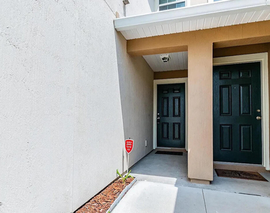 5924 Bartram Village Drive - Photo Thumbnail 2