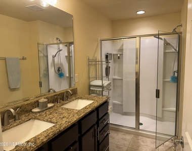 6789 Roundleaf Dr. Drive - Photo Thumbnail 11