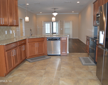 4559 Plantation Oaks Boulevard - Photo Thumbnail 5