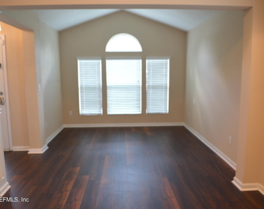 4559 Plantation Oaks Boulevard - Photo Thumbnail 3