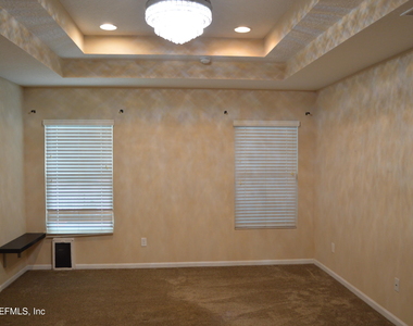4559 Plantation Oaks Boulevard - Photo Thumbnail 14