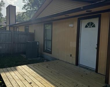 7528 Jasper Ave Avenue - Photo Thumbnail 11