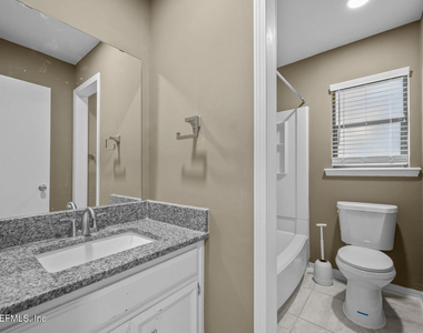 7528 Jasper Ave Avenue - Photo Thumbnail 10