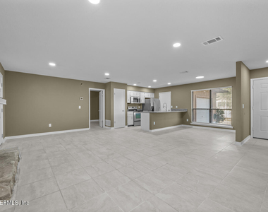 7528 Jasper Ave Avenue - Photo Thumbnail 2