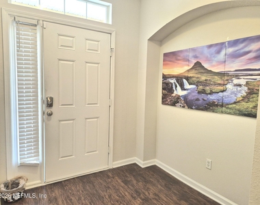 5260 Collins Road - Photo Thumbnail 3