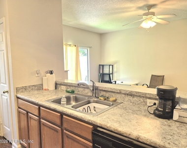 5260 Collins Road - Photo Thumbnail 8
