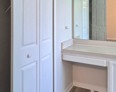 5260 Collins Road - Photo Thumbnail 16
