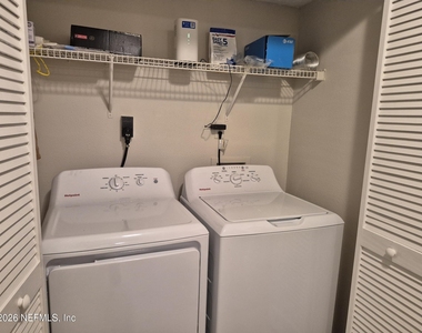 5260 Collins Road - Photo Thumbnail 10