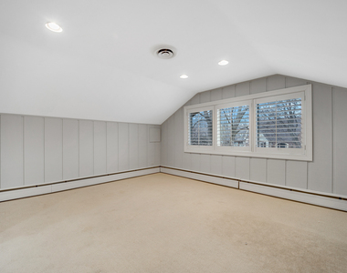 120 E 8th Street - Photo Thumbnail 5