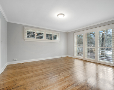 120 E 8th Street - Photo Thumbnail 12