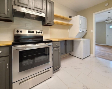 3225 Forrest Hills Drive - Photo Thumbnail 47