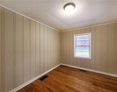 3225 Forrest Hills Drive - Photo Thumbnail 26