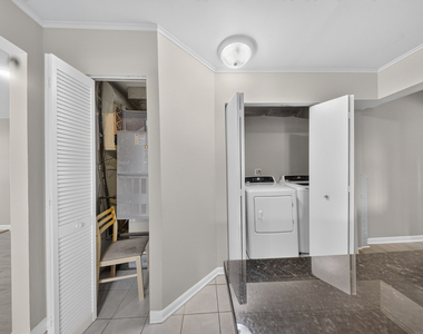 415 Shabbona Drive - Photo Thumbnail 6