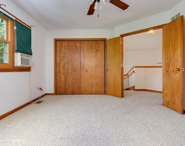 69 N Lambert Road - Photo Thumbnail 13