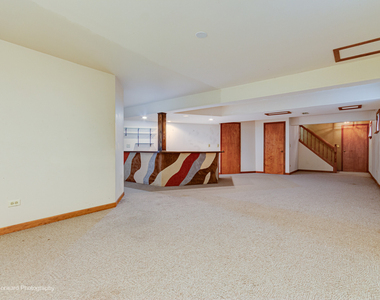 69 N Lambert Road - Photo Thumbnail 17