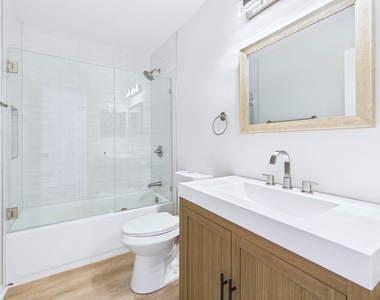 3 Charlotte Circle - Photo Thumbnail 26