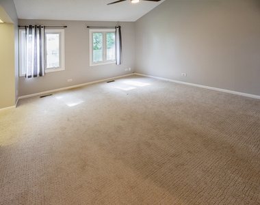 329 Redwing Drive - Photo Thumbnail 11