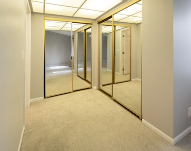 329 Redwing Drive - Photo Thumbnail 12