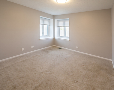 329 Redwing Drive - Photo Thumbnail 15