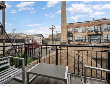 1751 W Division Street - Photo Thumbnail 19