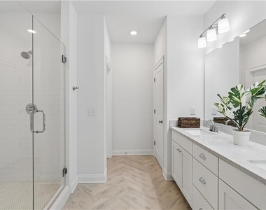 857 Constellation Drive - Photo Thumbnail 24