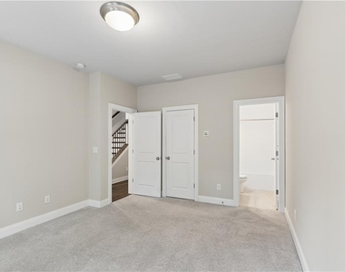 857 Constellation Drive - Photo Thumbnail 35