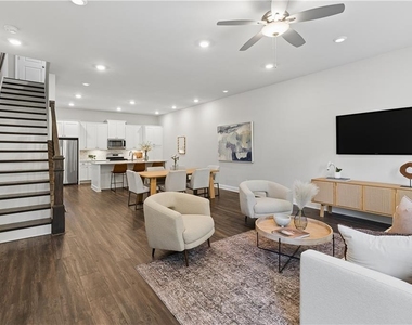 857 Constellation Drive - Photo Thumbnail 15