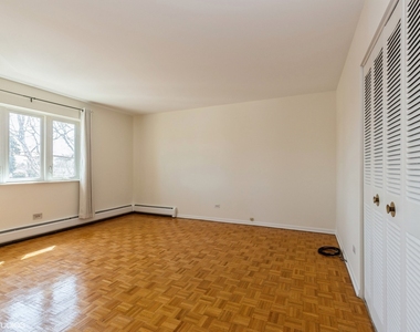 3552 N Oleander Avenue - Photo Thumbnail 12
