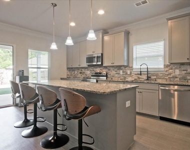 62 Flower Petal Way - Photo Thumbnail 9
