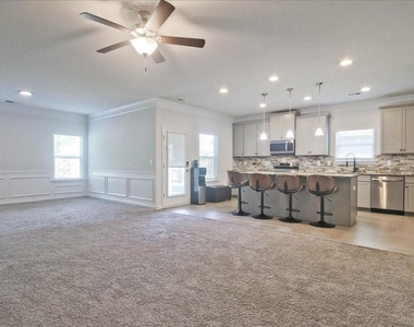 62 Flower Petal Way - Photo Thumbnail 6