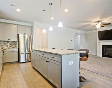 62 Flower Petal Way - Photo Thumbnail 10