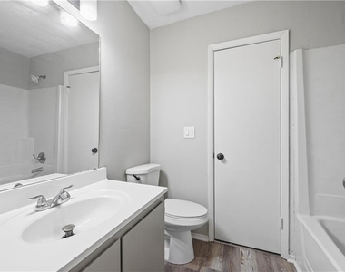2897 Spruce Circle - Photo Thumbnail 15