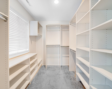 23327 N Wildwood Lane - Photo Thumbnail 22