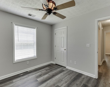 3535 Duncan Bridge Drive - Photo Thumbnail 22