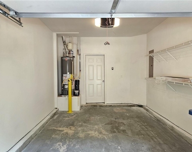1999 Hailston Drive - Photo Thumbnail 22