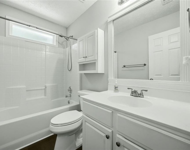 572 Staghorn Lane - Photo Thumbnail 15