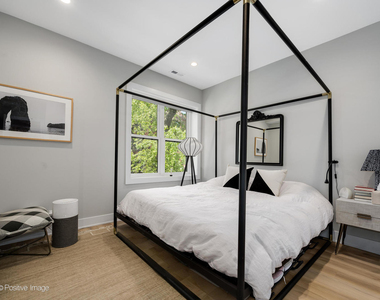 833 N Hoyne Avenue - Photo Thumbnail 8
