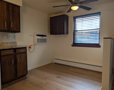 4343 W 63rd Street - Photo Thumbnail 7
