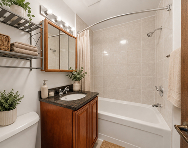 2318 N Hamilton Avenue - Photo Thumbnail 15