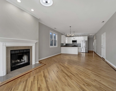1517 W Fry Street - Photo Thumbnail 9