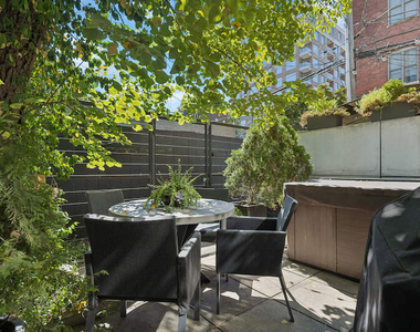 509 W Grant Place - Photo Thumbnail 23