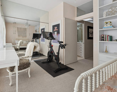 509 W Grant Place - Photo Thumbnail 17