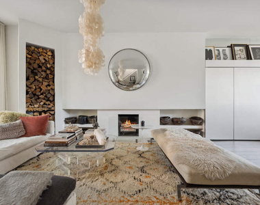 509 W Grant Place - Photo Thumbnail 2