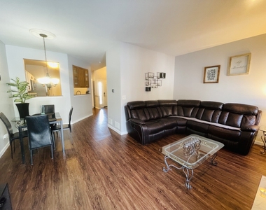 1385 Redbridge Court - Photo Thumbnail 4