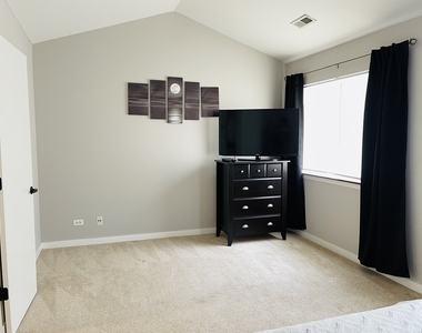 1385 Redbridge Court - Photo Thumbnail 18