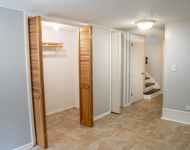 9733 Karlov Avenue - Photo Thumbnail 25