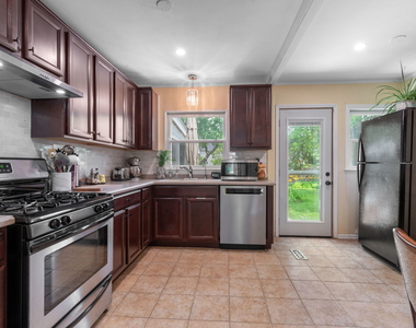 1257 Brandywine Circle - Photo Thumbnail 5